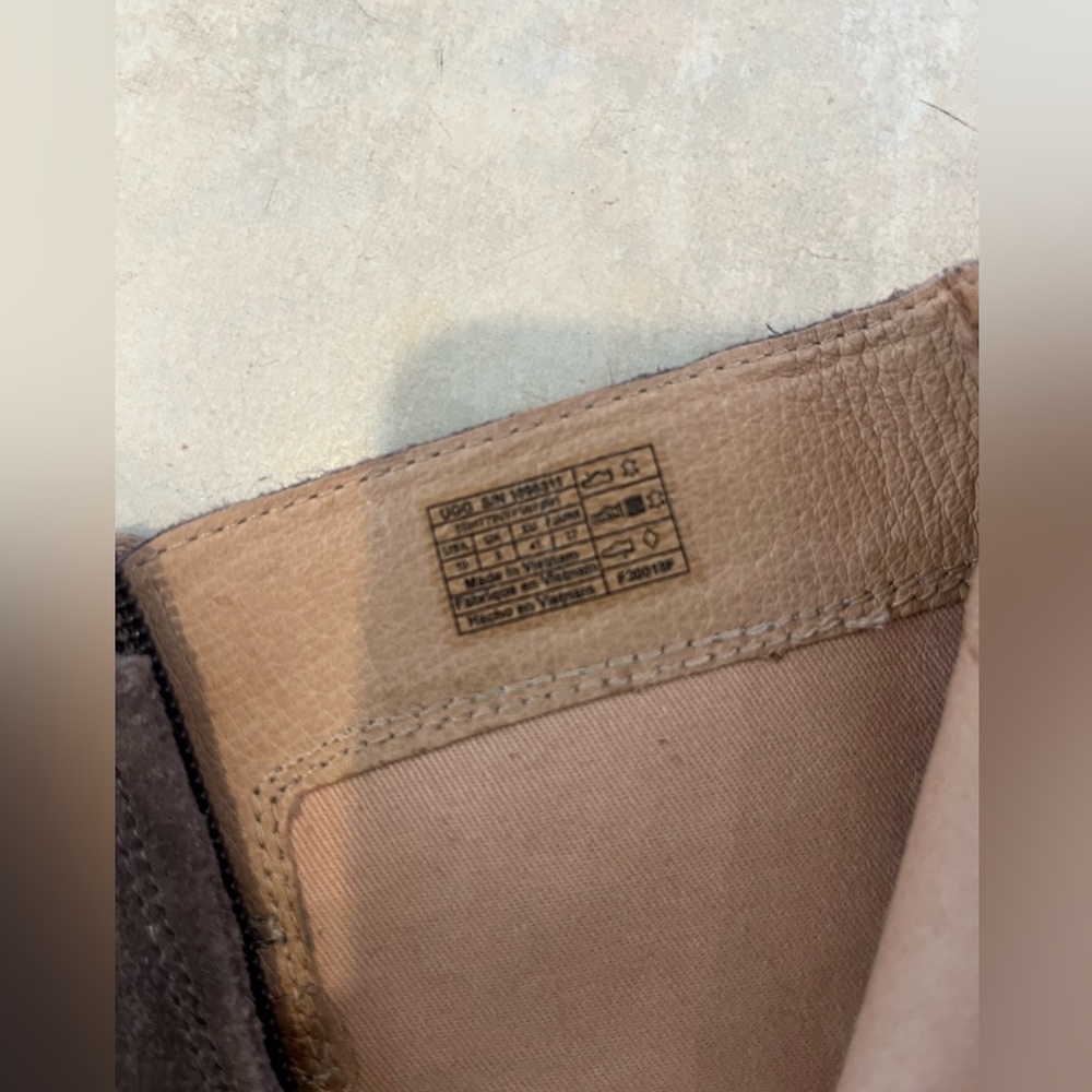 UGG Australia Women’s Brown Suede Harness 1098311 Ankle/Knee Boots 10 - Picture 8 of 8